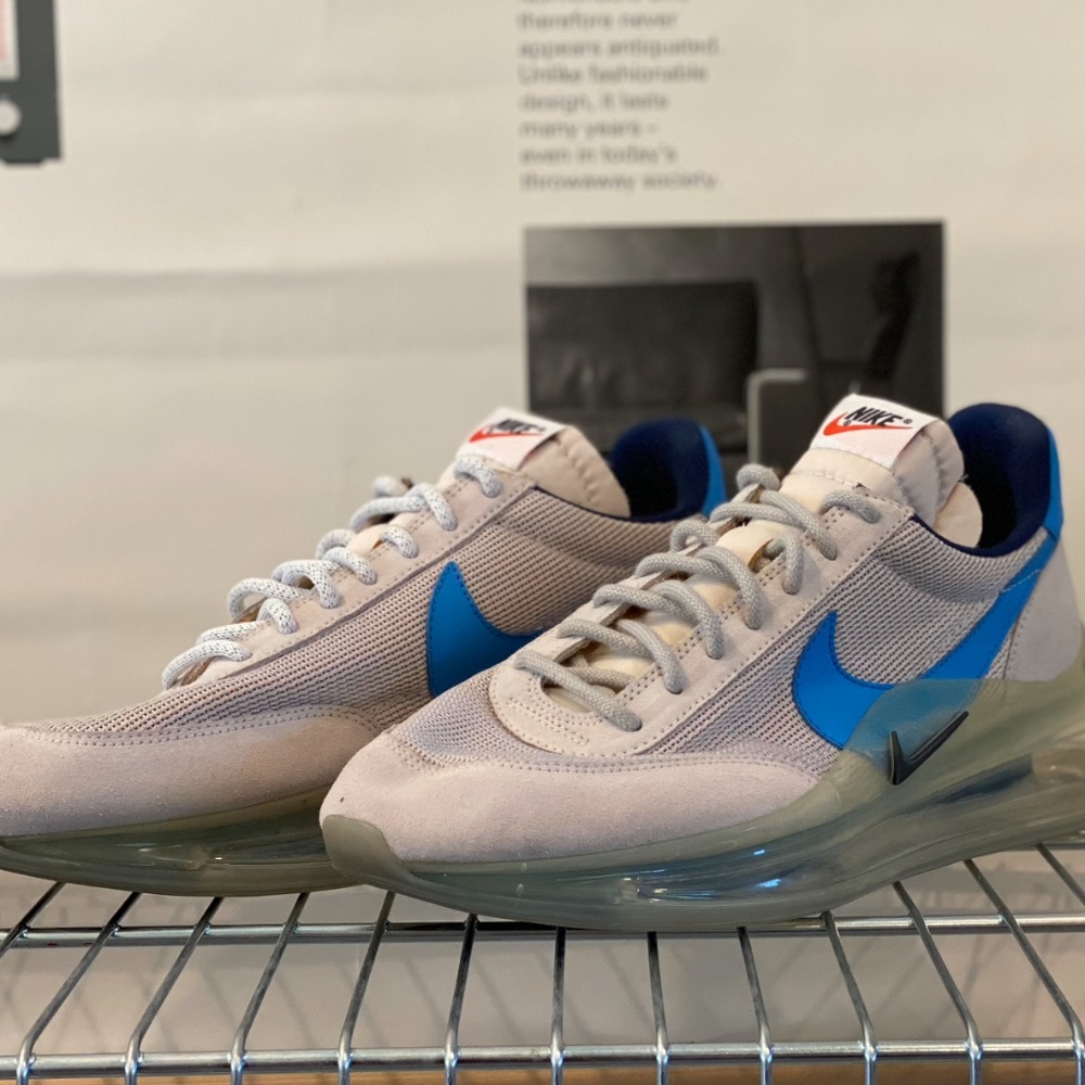 Nike Mens Air Tail Wind 70